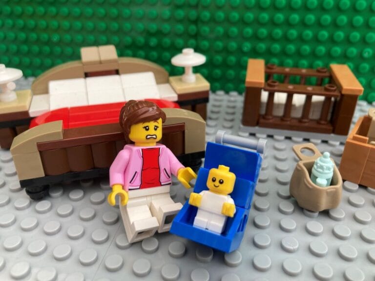 Mum worrying about bonding with a newborn baby at home